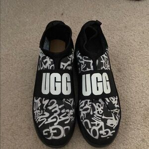 UGG Black and White Graphic Sneakers‎